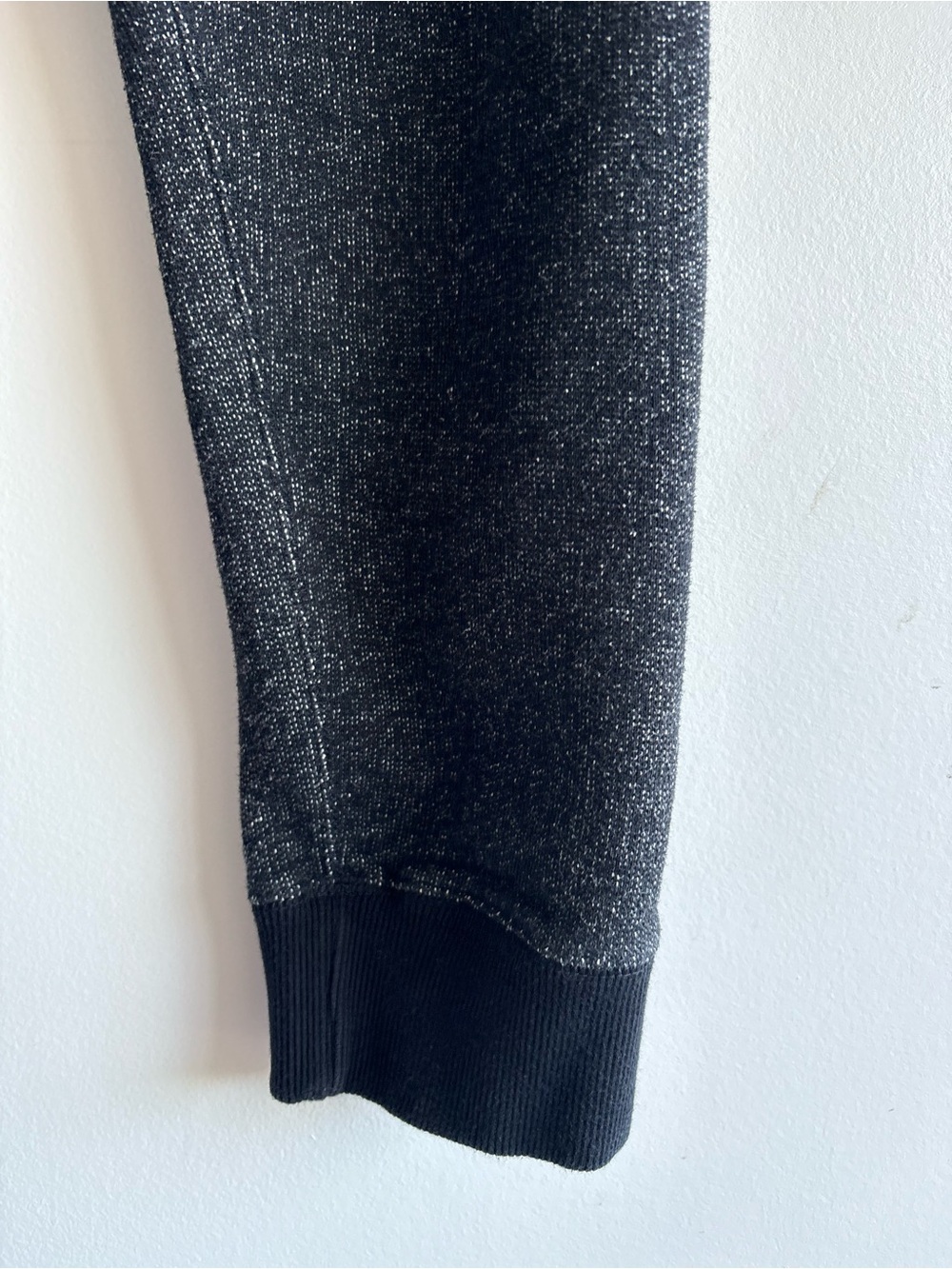 Roots Charcoal Salt & Pepper Jogger Sweatpants | Fleece Lined | Size M/L - Picture 5 of 9
